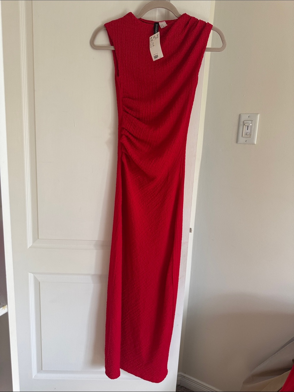 H&M Bold Red Sleeveless Maxi Dress